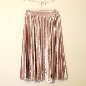 PINK MIDI-LENGTH VELVET SKIRT